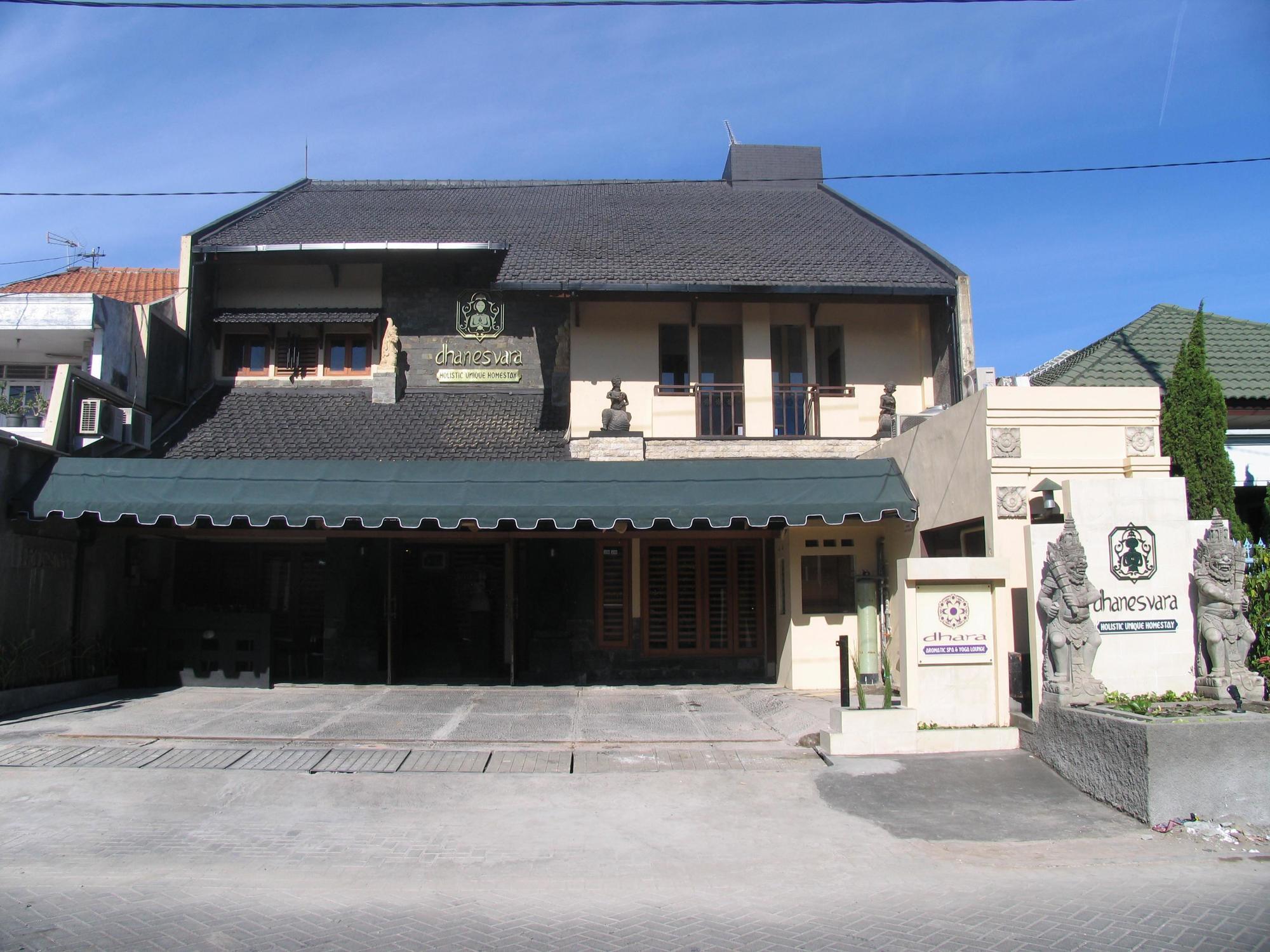 Wonotjolo Dhanesvara Holistic Unique Homestay מראה חיצוני תמונה