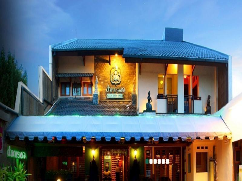 Wonotjolo Dhanesvara Holistic Unique Homestay מראה חיצוני תמונה