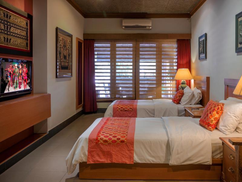 Wonotjolo Dhanesvara Holistic Unique Homestay מראה חיצוני תמונה