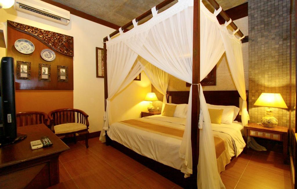 Wonotjolo Dhanesvara Holistic Unique Homestay מראה חיצוני תמונה