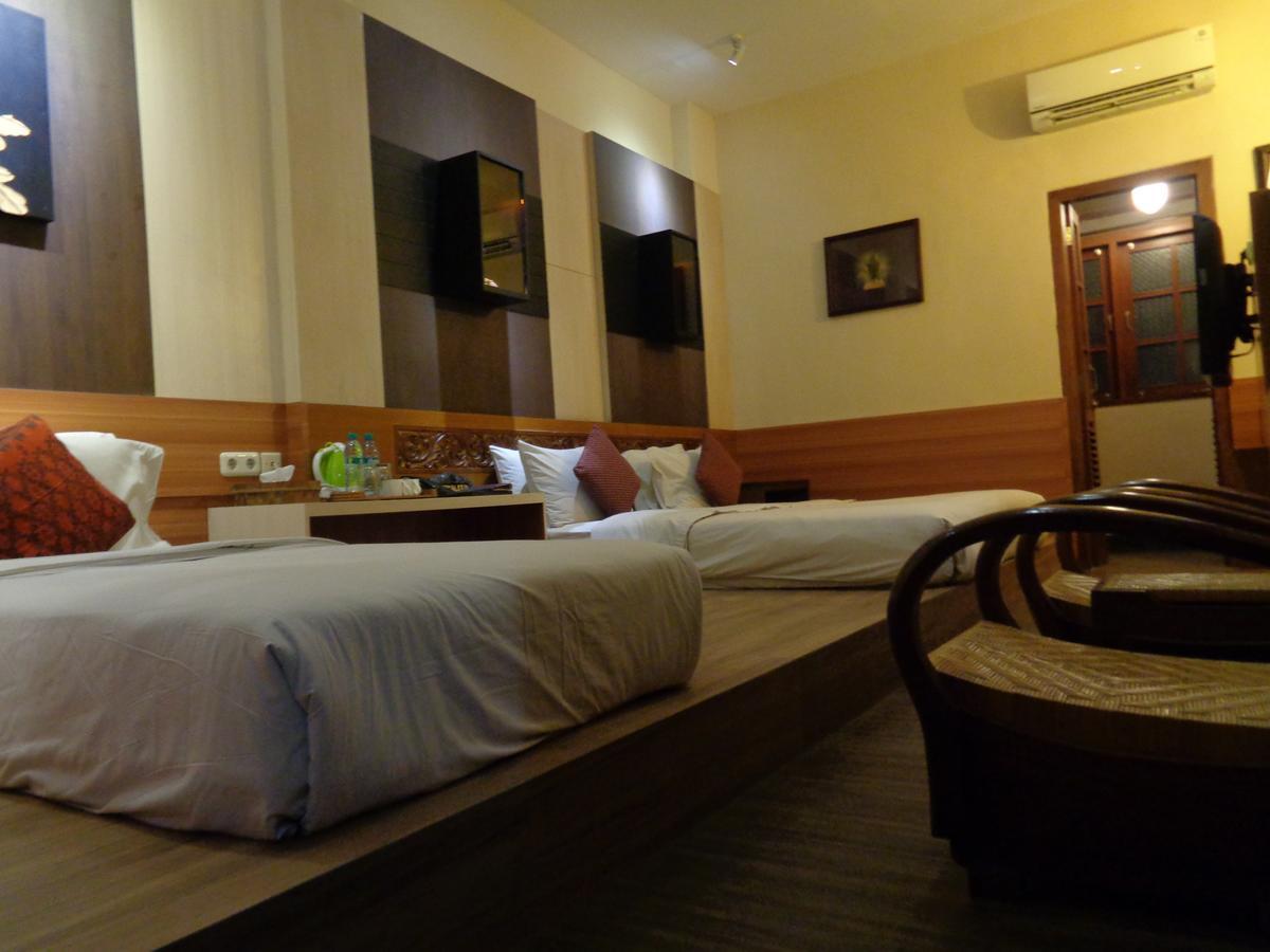 Wonotjolo Dhanesvara Holistic Unique Homestay מראה חיצוני תמונה