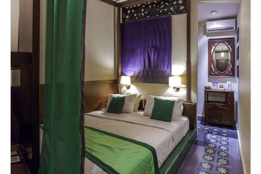 Wonotjolo Dhanesvara Holistic Unique Homestay מראה חיצוני תמונה